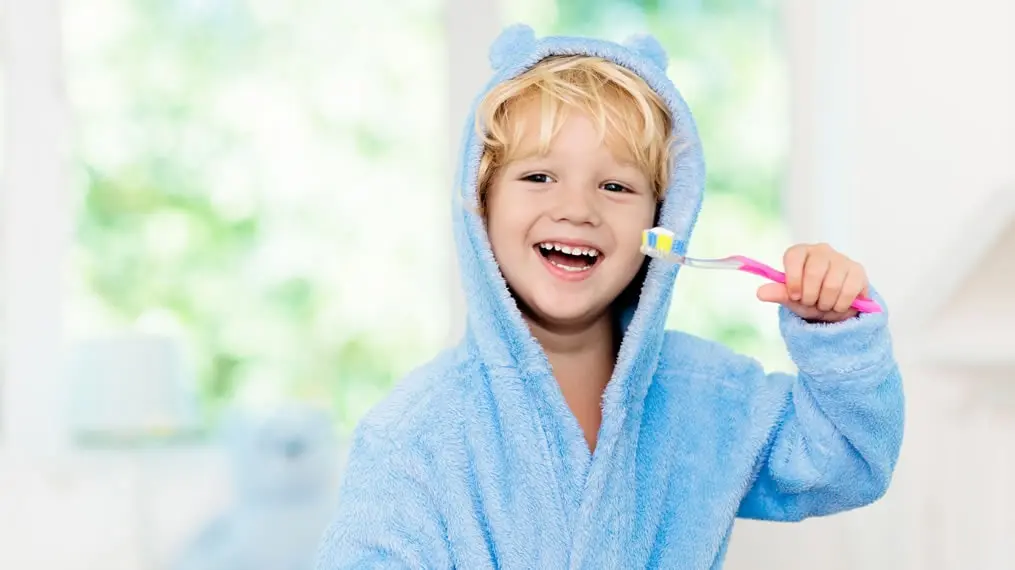 5 dicas de como criar o hábito da escovação na criança